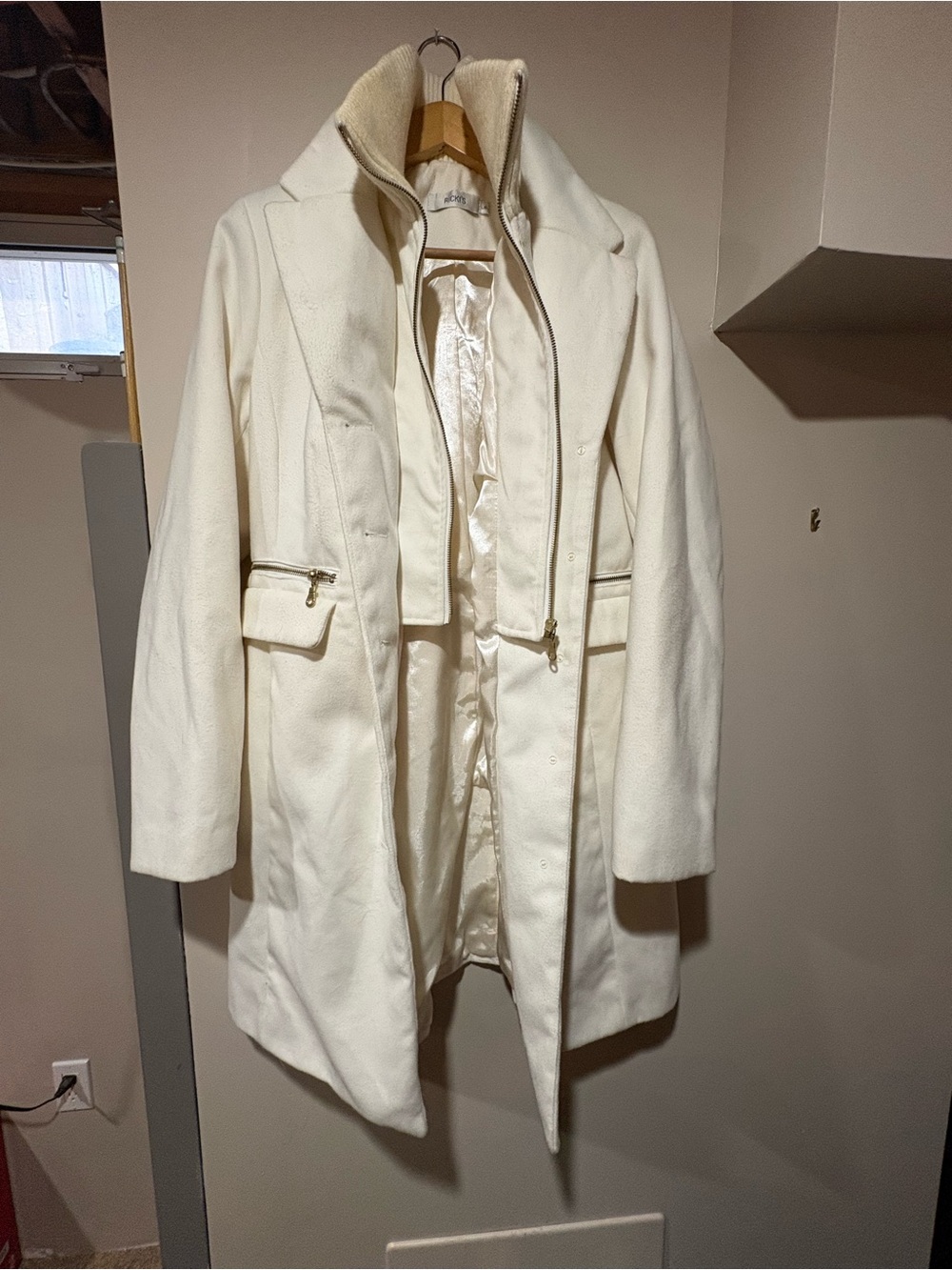 Ricki's (Retail $150) Trench Coat with Inner Zip Mock Neck - Picture 4 of 7